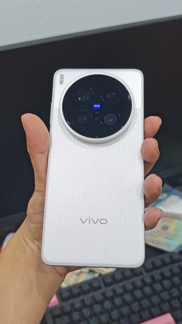 Vivo X200 Ultra 16GB/512GB Bạc. Mua bán Điện thoại tại Quận Hải Châu Đà Nẵng được đăng bởi phuc nguyen hình 1
