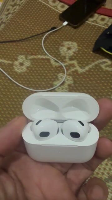 Tai nghe Apple AirPods 3 Trắng. Mua bán Tivi, Âm thanh tại Thành phố Nam Định Nam Định được đăng bởi Minh Thu hình 1