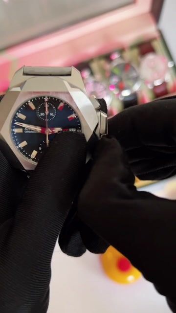 Đồng hồ RSW Nazca Chronograph automatic Thụy Sĩ. Mua bán Đồng hồ tại Quận Đống Đa Hà Nội được đăng bởi Hoang Linh hình 1
