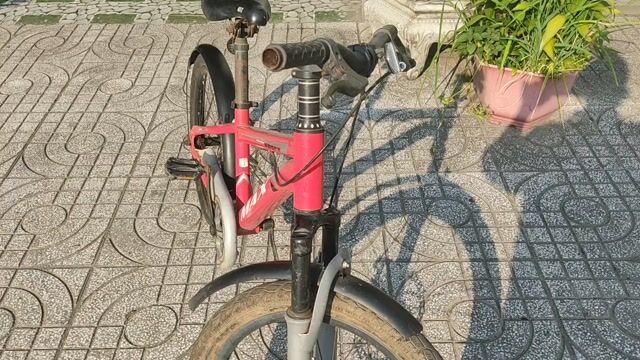 Xe đạp trẻ em Max Đỏ 20 inch. Mua bán Xe đạp tại Huyện Củ Chi Tp Hồ Chí Minh được đăng bởi thanhbinh hình 1