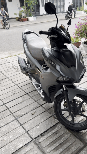 Honda Air Blade 150 Xám. Mua bán Xe máy tại Thành phố Rạch Giá Kiên Giang được đăng bởi Hoàng Ngọc Minh hình 1