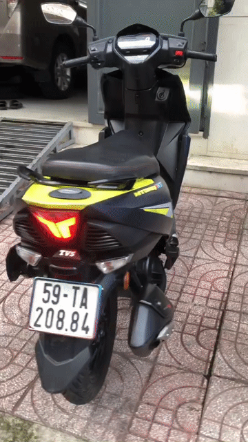 Ntorq 125 Fi 9 chủ 2024. Mua bán Xe máy tại Quận 7 Tp Hồ Chí Minh được đăng bởi Kiều Phong hình 1