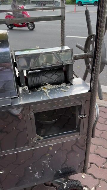 tThanh lý xe nước mía truyền thống kèm sinh tố. Mua bán Phương tiện khác tại Quận 7 Tp Hồ Chí Minh được đăng bởi phuc hình 1