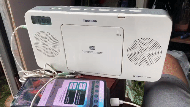 Đài FM Toshiba CUTEBEAT TY-CR20 Bluetooth Trắng. Mua bán Tivi, Âm thanh tại Huyện Thanh Trì Hà Nội được đăng bởi Hoàng hình 1