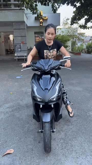 Honda Air Blade 2024 Đen 7000 km ( 4 van). Mua bán Xe máy tại Thành phố Thuận An Bình Dương được đăng bởi xe máy phước thịnh hình 1