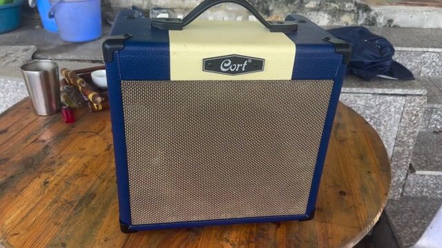 Loa amplifier Cort CM15R. Mua bán Tivi, Âm thanh tại Huyện Hải Hà Quảng Ninh được đăng bởi lê ngọc chinh hình 1