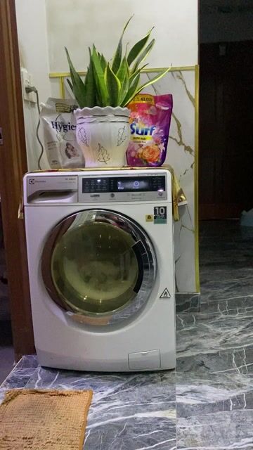 Máy giặt sấy Electrolux 10kg/7kg Inverter Trắng. Mua bán Máy giặt tại Quận Gò Vấp Tp Hồ Chí Minh được đăng bởi Huy Lê hình 1