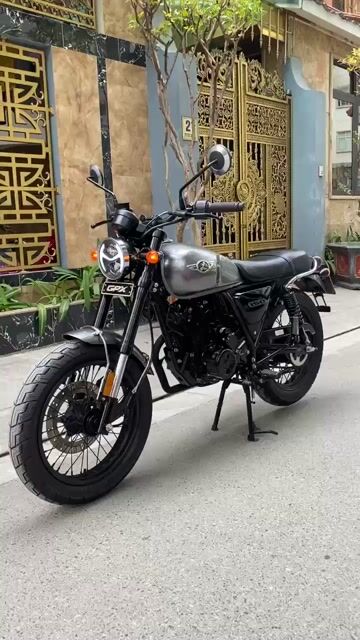 GPX LEGEND 150 FI Xe lướt đẹp keng mới tinh. Mua bán Xe máy tại Quận Cầu Giấy Hà Nội được đăng bởi Tong motor xe may hình 1