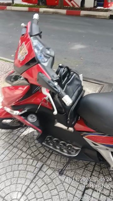 XE CHẤT - GIÁ ĐẸP - CHỈ CÒN CHỜ CHỦ NHÂN ĐẾN ĐÓN... Mua bán Xe máy tại Quận 1 Tp Hồ Chí Minh được đăng bởi Thắng Nguyễn hình 1