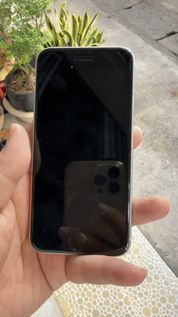 iPhone SE Trắng. Mua bán Điện thoại tại Thị xã Tân Châu An Giang được đăng bởi Sofia hình 1