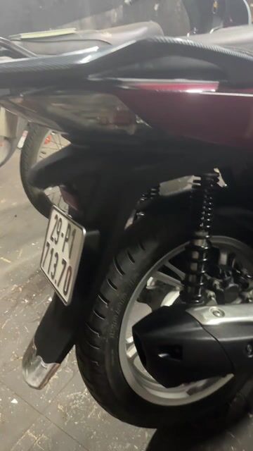 Honda SH 2018 ABS Đỏ. Mua bán Xe máy tại Quận Nam Từ Liêm Hà Nội được đăng bởi nhật minh hình 1