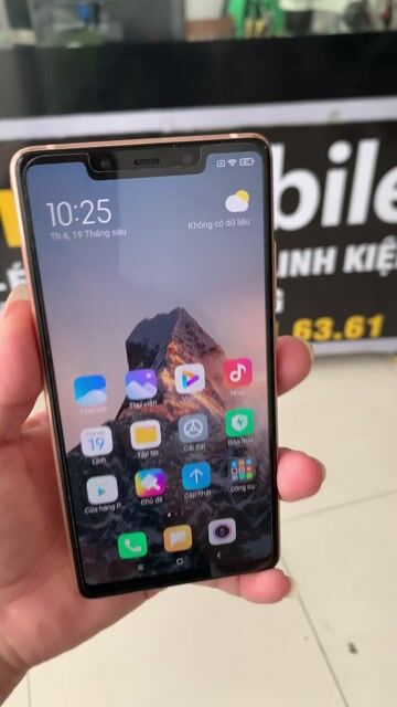 Lên Em Cây Xiaomi Mi 8SE Giá Rẻ Chip Snap 710. Mua bán Điện thoại tại Thành phố Vũng Tàu Bà Rịa - Vũng Tàu được đăng bởi Nguyễn Hoàng Sơn hình 1