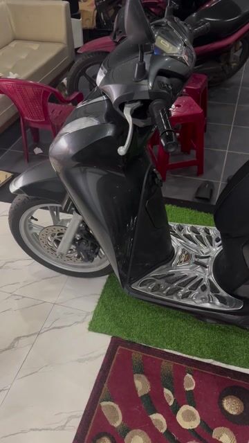 SH 125i, xám đen. Mua bán Xe máy tại Huyện Hòa Vang Đà Nẵng được đăng bởi Tên chưa cung cấp hình 1