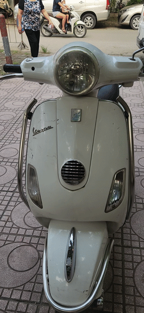 Piaggio Vespa LX 125 ie 2011 Trắng. Mua bán Xe máy tại Quận Nam Từ Liêm Hà Nội được đăng bởi Hoa Đẹp Hồng Nhung hình 1