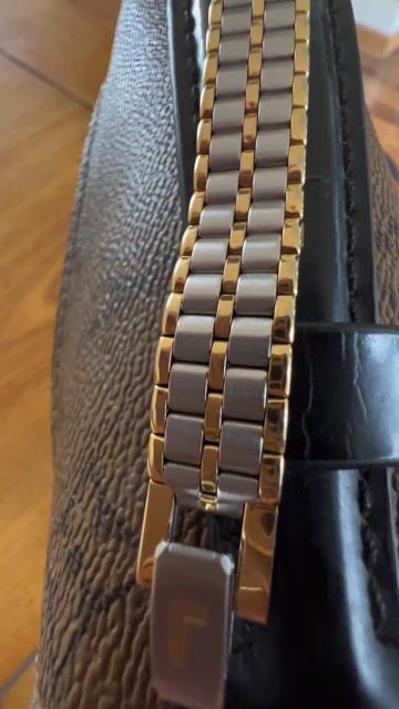 Lancel Paris sz23mm mỏng 5mm. Mua bán Đồng hồ tại Quận Ba Đình Hà Nội được đăng bởi Đức Anh hình 1