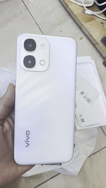 Vivo Y31D 8GB/128GB Trắng. Mua bán Điện thoại tại Quận 4 Tp Hồ Chí Minh được đăng bởi ngoc ngân hình 1