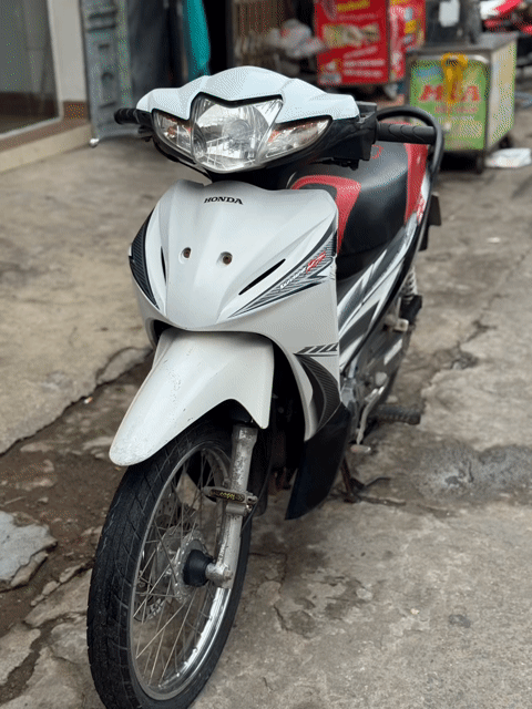 Honda Wave RSX 110 Trắng xe đẹp máy nguyên bản. Mua bán Xe máy tại Quận Nam Từ Liêm Hà Nội được đăng bởi An Nhiên Nguyễn hình 1