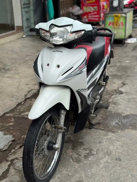 Honda Wave RSX 110 Trắng xe đẹp máy nguyên bản. Mua bán Xe máy tại Quận Nam Từ Liêm Hà Nội được đăng bởi An Nhiên Nguyễn hình 1