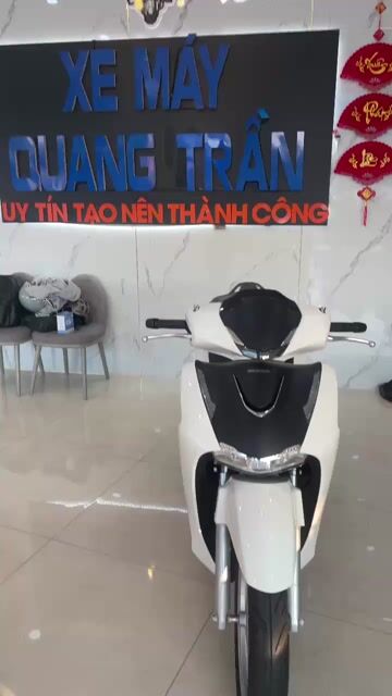 Honda SH 160 ABS 2026 Trắng. Mua bán Xe máy tại Quận Ô Môn Cần Thơ được đăng bởi XE MÁY QUANG TRẦN chuyen bán xe trúng thưởng  hình 1