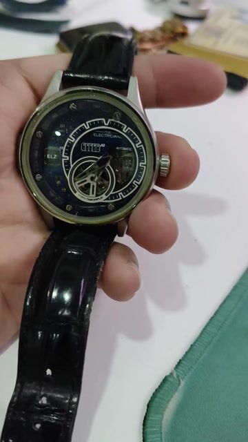 Bán đồng hồ Electricianz The Hybrid E-Blue 43mm. Mua bán Đồng hồ tại Thành phố Qui Nhơn Bình Định được đăng bởi Vũ Phạm hình 1