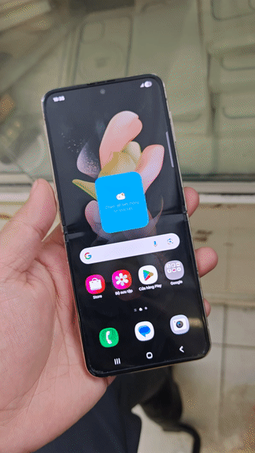 Samsung Z Flip 4 256GB. Mua bán Điện thoại tại Quận Ba Đình Hà Nội được đăng bởi Hiếu YJ hình 1