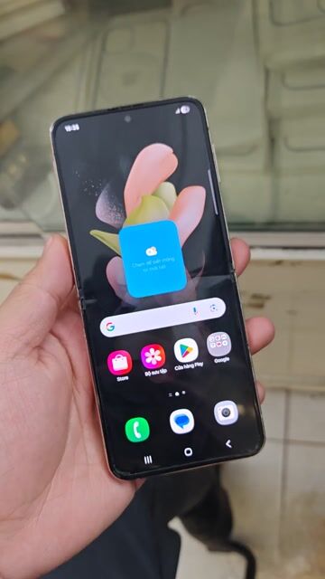 Samsung Z Flip 4 256GB. Mua bán Điện thoại tại Quận Ba Đình Hà Nội được đăng bởi Hiếu YJ hình 1
