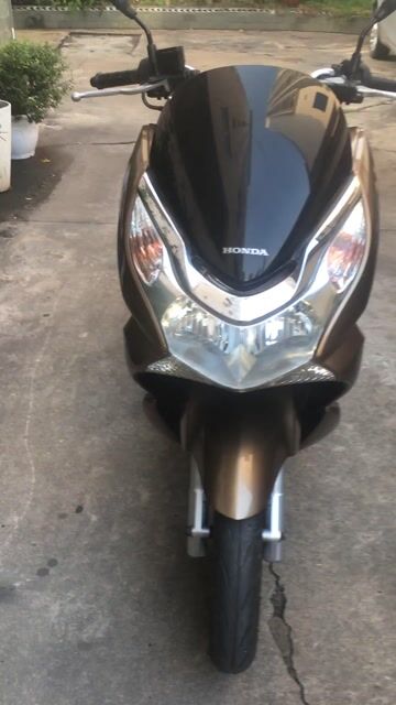 Pcx Vàng Nâu bstp, đi công chứng liền. Mua bán Xe máy tại Quận 6 Tp Hồ Chí Minh được đăng bởi Anh phong 068 hình 1