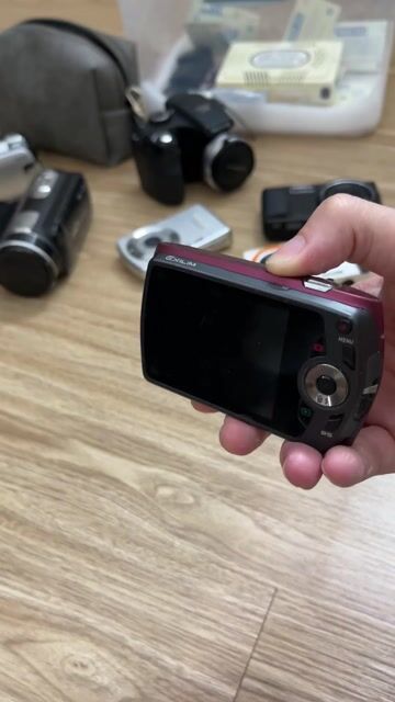 Máy ảnh Casio EXILIM EX-Z350 Hồng. Mua bán Máy ảnh, Máy quay tại Quận Phú Nhuận Tp Hồ Chí Minh được đăng bởi Quyên Cao Út hình 1