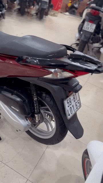 Honda SH 125 2016 Đỏ Sport.Khoá Makey.BSTP. Mua bán Xe máy tại Quận 6 Tp Hồ Chí Minh được đăng bởi Cửa Hàng Xe Máy Hoà Bùi hình 1