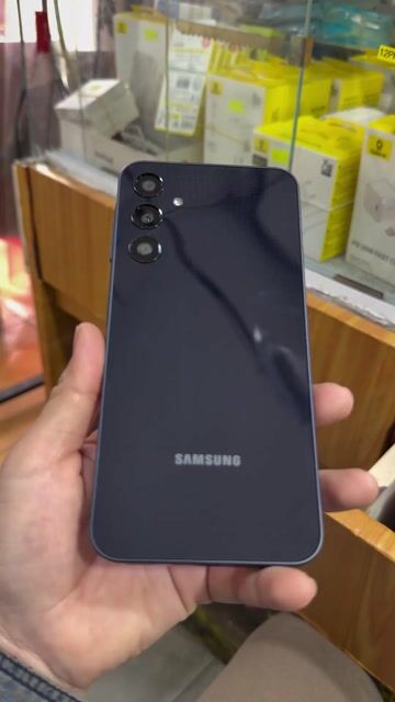 Samsung Galaxy A25 5G Đen Màn sắc nét ram8/256. Mua bán Điện thoại tại Quận Tân Phú Tp Hồ Chí Minh được đăng bởi Tuyết Hoa hình 1
