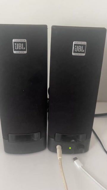 Loa vi tính JBL Đen 12V. Mua bán Tivi, Âm thanh tại Thành phố Thủ Đức Tp Hồ Chí Minh được đăng bởi Phương hình 1