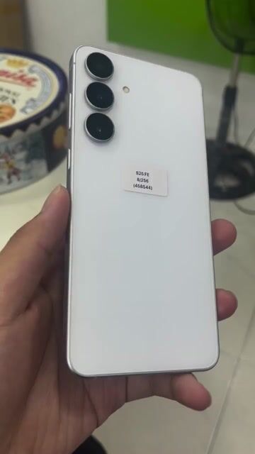 Samsung Galaxy S25FE 256GB Trắng. Mua bán Điện thoại tại Quận Ngô Quyền Hải Phòng được đăng bởi lê thanh thuỷ hình 1
