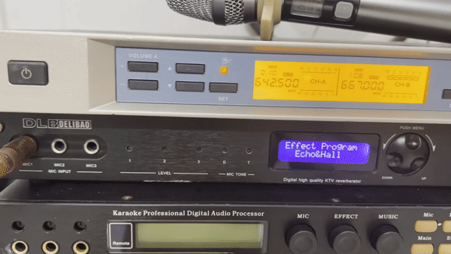 Vang cơ lai số DLB Echo Reverb Nguyên zin. Mua bán Tivi, Âm thanh tại Thành phố Tây Ninh Tây Ninh được đăng bởi Thành hình 1
