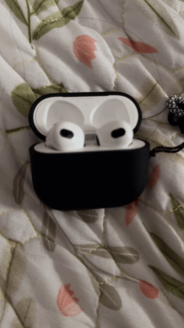 Air pod 3 chính hãng ngoại hình đẹp. Mua bán Tivi, Âm thanh tại Quận Bắc Từ Liêm Hà Nội được đăng bởi ndxa hình 1