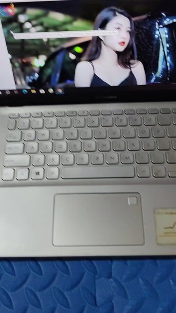 Asus F412 i5 8GB/256GB SSD Bạc. Mua bán Laptop tại Quận Lê Chân Hải Phòng được đăng bởi Mua Ủng hộ cảm ơn Bạn hình 1