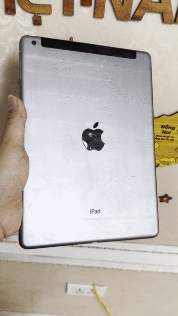 iPad Air 1-32GB Xám-3G/4G. Mua bán Máy tính bảng tại Quận Long Biên Hà Nội được đăng bởi ADAYROI ĐIỆN THOẠI RUBY  hình 1