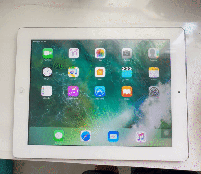 Apple iPad Gen 4 Trắng. Mua bán Máy tính bảng tại Quận 8 Tp Hồ Chí Minh được đăng bởi Nguyen kim lai hình 1