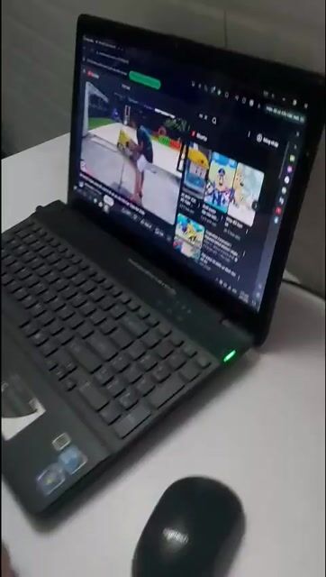 Sony Vaio i5  huyền thoại rất bền. Mua bán Laptop tại Thành phố Thủ Dầu Một Bình Dương được đăng bởi Duc Hoang hình 1