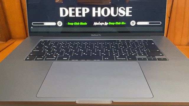 Macbook Pro 16 inch i9 32GB/1TB/67 lần sạc. Mua bán Laptop tại Quận Bình Thạnh Tp Hồ Chí Minh được đăng bởi NGUYEN THI NGOC BINH  hình 1