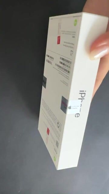 iPhone 16e 128GB Đen VN fullbox new active viettel. Mua bán Điện thoại tại Thành phố Thủ Dầu Một Bình Dương được đăng bởi Thanh Binh hình 1