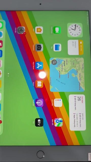Apple iPad Gen 6 32GB Lắp sim Bạc. Mua bán Máy tính bảng tại Quận Hai Bà Trưng Hà Nội được đăng bởi Dũng hình 1