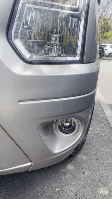 Ford Transit 2017 Vàng cát. Mua bán Phương tiện khác tại Thành phố Vị Thanh Hậu Giang được đăng bởi truyen hình 1