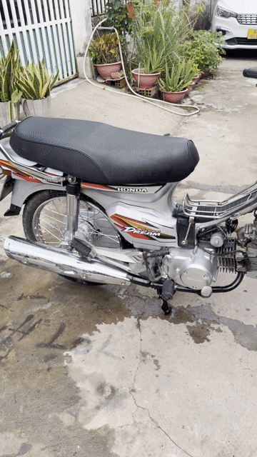 Honda Super Dream Bạc biển 64 máy êm ru. Mua bán Xe máy tại Quận Cái Răng Cần Thơ được đăng bởi Cầm Đồ Minh Tấn hình 1
