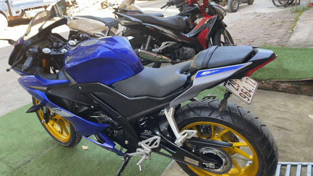 Yamaha R15 v3 cuối 2021 biển 29 chính chủ. Mua bán Xe máy tại Quận Cầu Giấy Hà Nội được đăng bởi Tong motor xe may hình 1