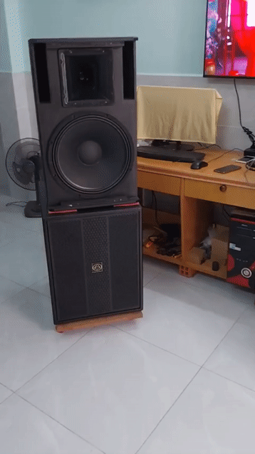 Loa full bass 40 côn 75 Martin hàng ráp mới. Mua bán Tivi, Âm thanh tại Huyện Hóc Môn Tp Hồ Chí Minh được đăng bởi Âm thanh Hóc Môn hình 1