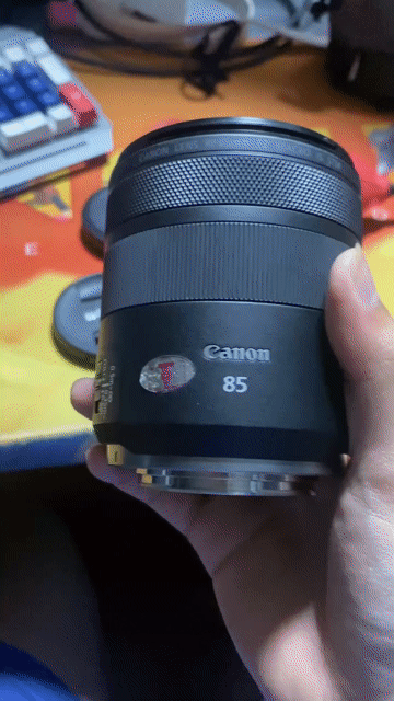 Ống kính Canon RF 85mm F2 Macro IS STM Đen. Mua bán Máy ảnh, Máy quay tại Quận Bình Tân Tp Hồ Chí Minh được đăng bởi Thái An Trần hình 1