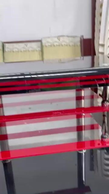 Bàn tivi Kính Kim loại Đen Đỏ Bạc Hiện đại. Mua bán Bàn ghế tại Quận Bình Tân Tp Hồ Chí Minh được đăng bởi Phuongxuan hình 1