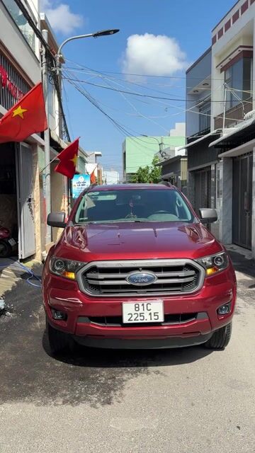 Ford Ranger XLS AT 2018 Đỏ 94000 km. Mua bán Ô tô tại Quận Liên Chiểu Đà Nẵng được đăng bởi Xuân Tuấn hình 1