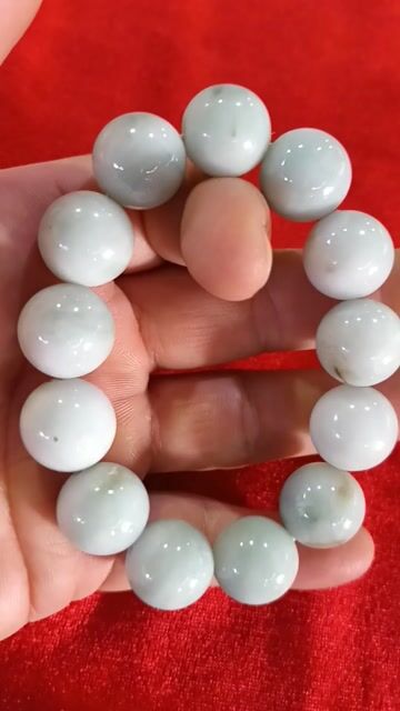 Bán vòng tay đá cẩm thạch A tự nhiên y hình 17ly. Mua bán Đồ sưu tầm, đồ cổ tại Quận 8 Tp Hồ Chí Minh được đăng bởi Thế giới đá quý hình 1