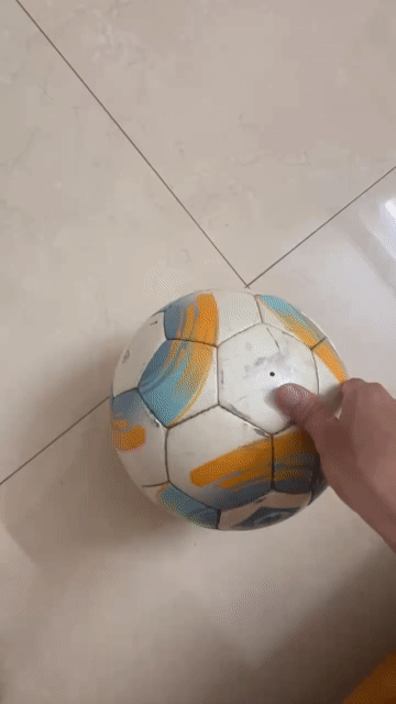 Bóng đá VietFootball Trắng, xanh, cam. Mua bán Đồ thể thao, Dã ngoại tại Huyện Thanh Trì Hà Nội được đăng bởi Triệu Tuấn Linh hình 1